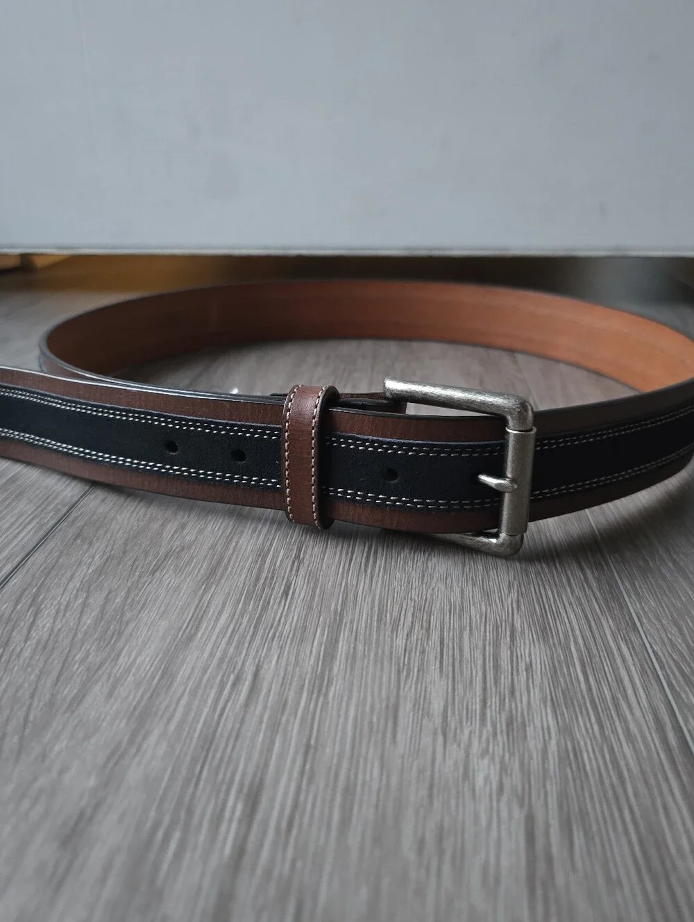 Johnston & Murphy Mens Suede Overlay Belt Brown Leather Navy Suede Sz 36 NWT